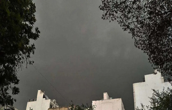 عکس باران شدید تگرگ