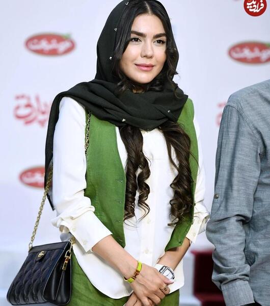 عکس بازیگر باران ریاحی