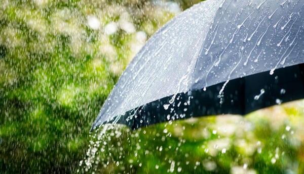عکس باریدن باران برای پروفایل