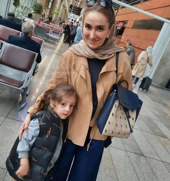عکس بچگی های بهاره افشاری