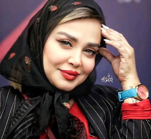 عکس جدید بهاره رهنما با مادرش