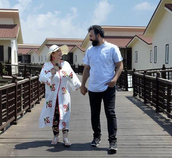 عکس جدید بهاره رهنما و همسرش