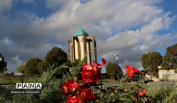 عکس بابا طاهر همدان