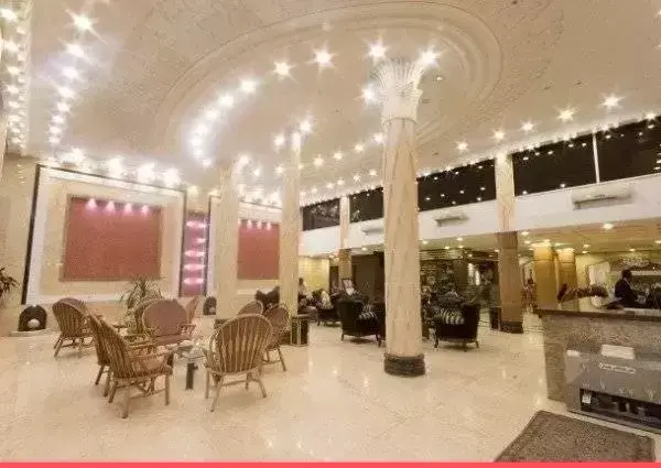 عکس هتل باباطاهر همدان