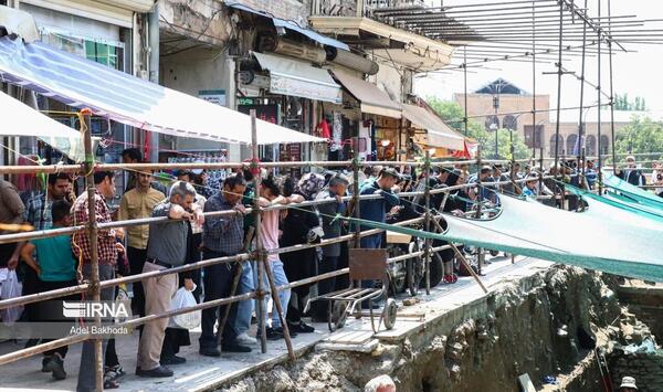 عکس میدان باباطاهر همدان