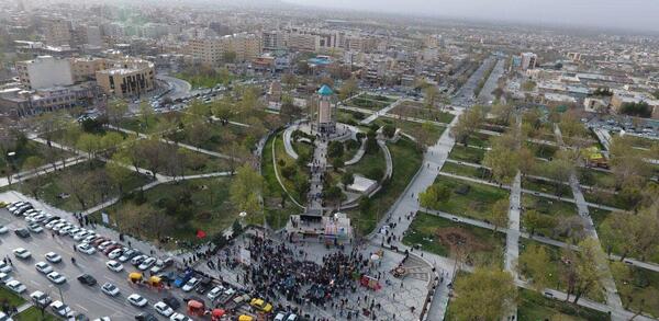 عکس میدان باباطاهر همدان