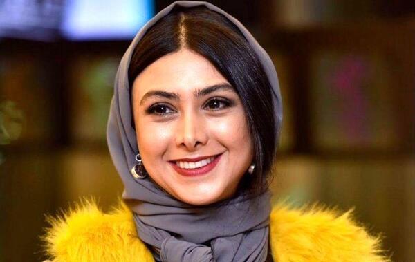عکس های بی حجاب آزاده صمدی