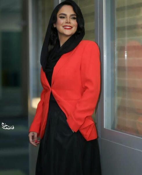 عکس آزاده مهدی زاده در سریال نیکان
