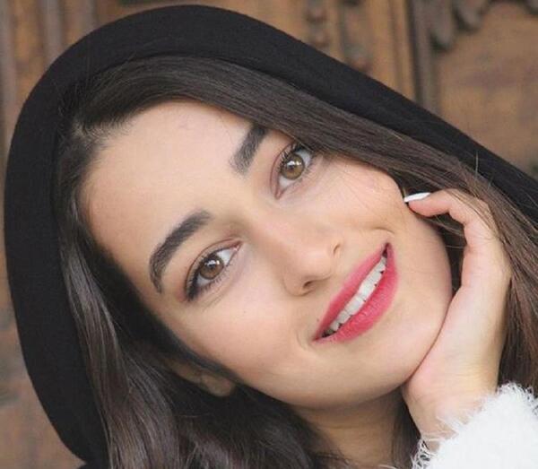 عکس آزاده مهدی زاده در سریال نیکان