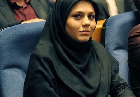 عکس خانم آزاده زارعی