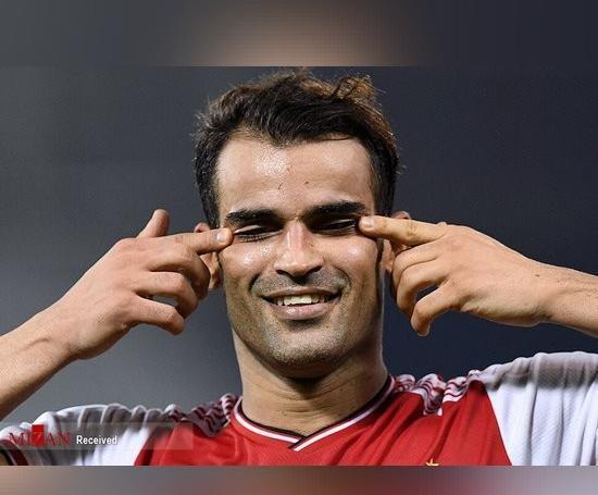 عکس عیسی آل کثیر در پرسپولیس