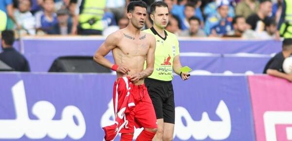 عکس عیسی آل کثیر در پرسپولیس