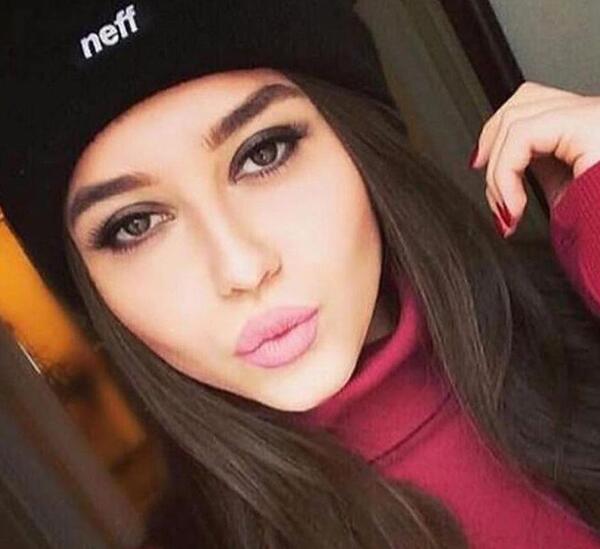 عکس های آیسان همسر رضا گلزار