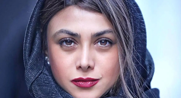 عکس آزاده صمدی بعد از کشف حجاب