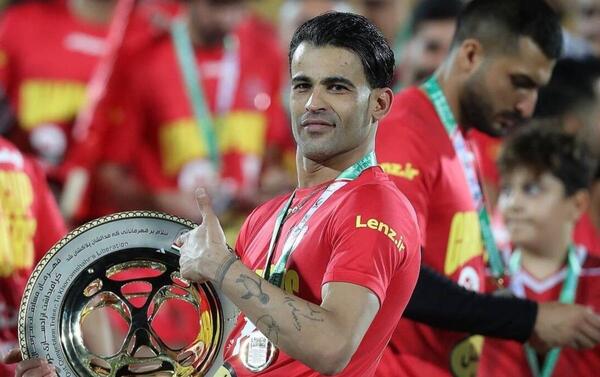 عکس عیسی آل کثیر بازیکن پرسپولیس