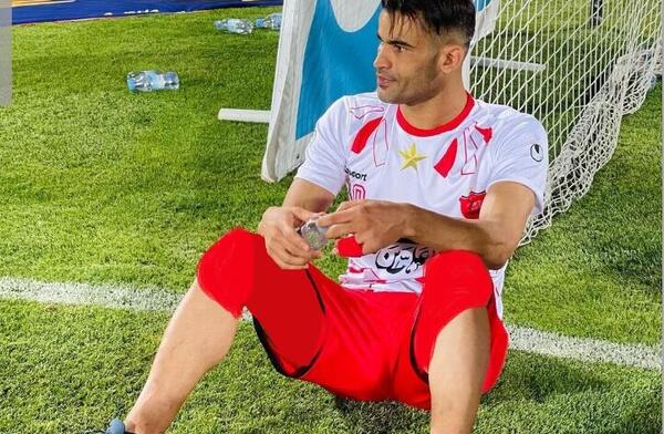 عکس عیسی آل کثیر بازیکن پرسپولیس