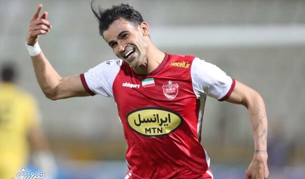 عکس عیسی آل کثیر بازیکن پرسپولیس