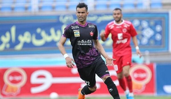عکس عیسی آل کثیر در پرسپولیس برای پروفایل