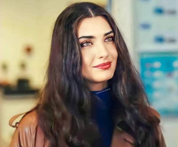 عکس آیسان فیلم سقوط