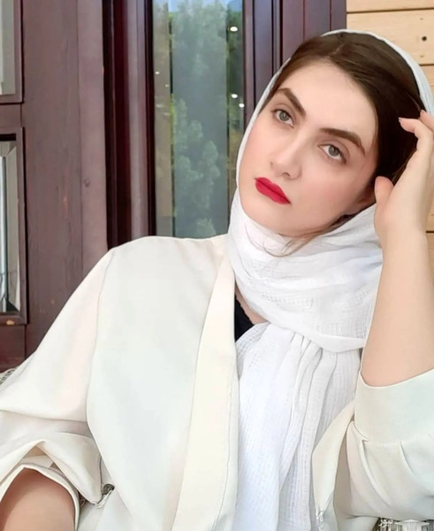 عکس آیسان فیلم سقوط
