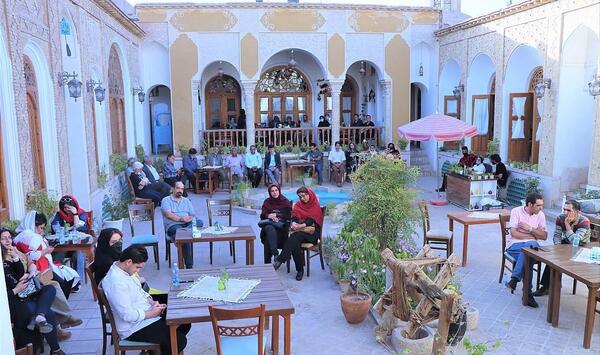 عکس آرش کیانی