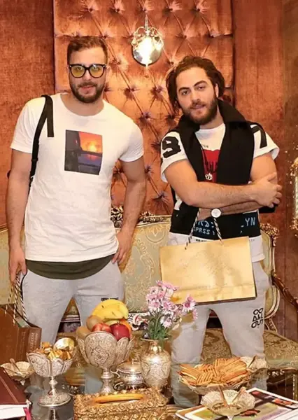 عکس مسیح و آرش ای پی