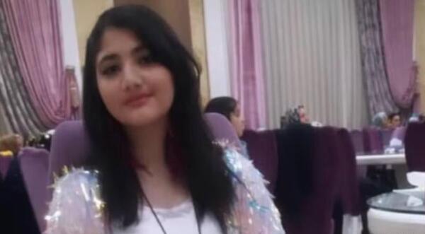 عکس پدر و مادر ارمیتا محسنی