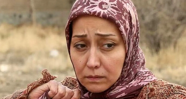 عکس آرزو صادقی بدون چتری