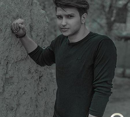 عکس ایمان نولاو و دوست دخترش