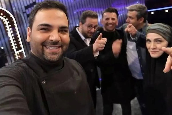 عکس احسان علیخانی در عصر جدید ۳