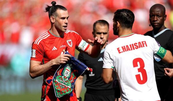 عکس احسان حاج صفی در پرسپولیس