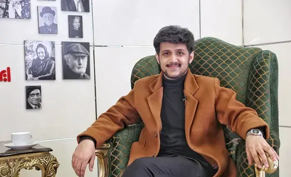 عکس امیرعلی در سریال به کجا چنین شتابان
