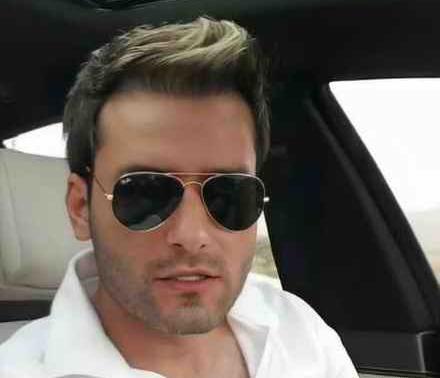 عکس مهدی احمدوند با سبیل
