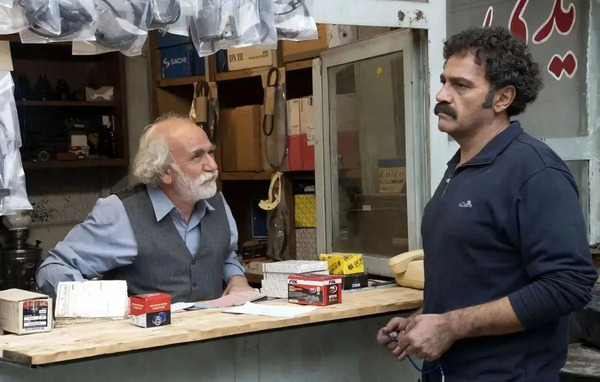 عکس احمد کاوری در سریال تانک خورها