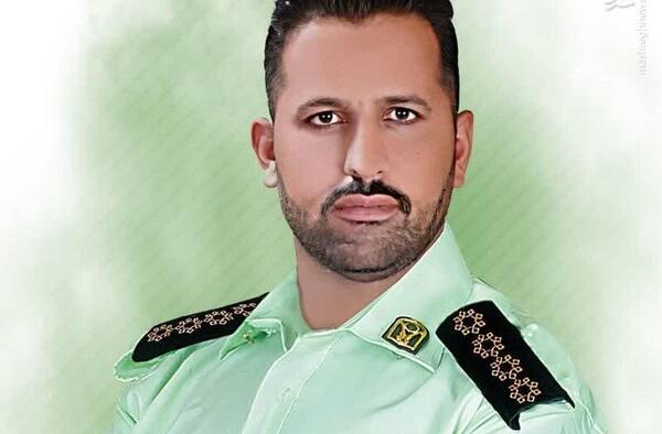 عکس از شهید احمد کشوری