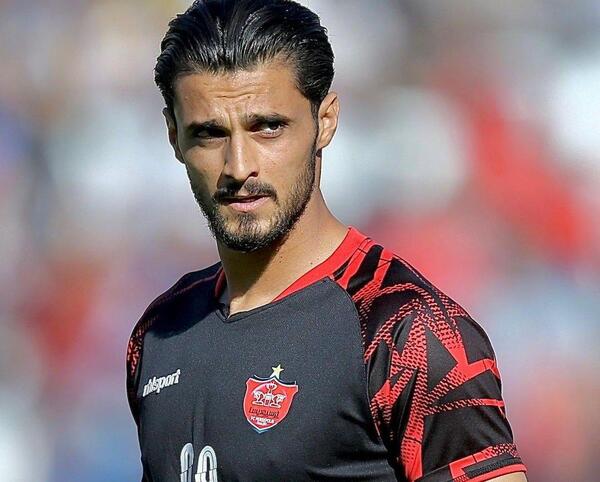 عکس احمد گوهری در پرسپولیس