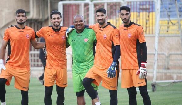 عکس احمد گوهری دروازه بان پرسپولیس