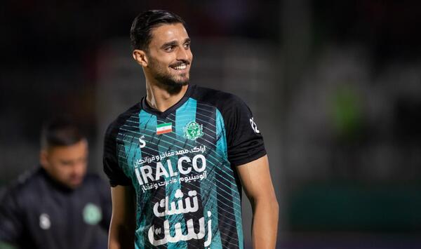عکس احمد گوهری دروازه بان پرسپولیس