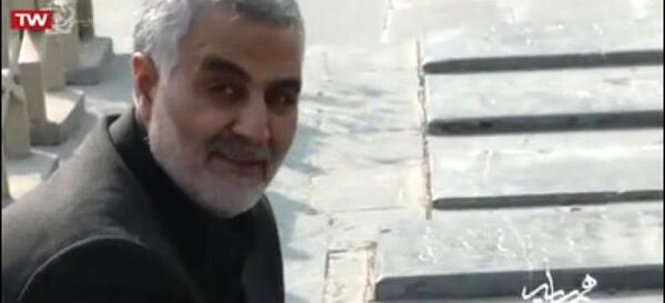 عکس مزار شهید احمد کاظمی
