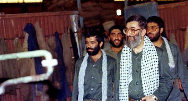 عکس از احمد کاظمی