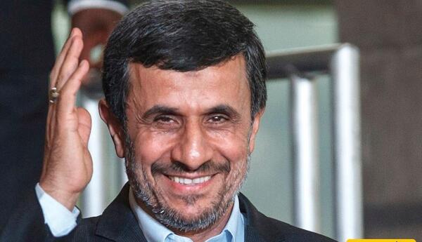 عکس احمدی نژاد با لباس ورزشی