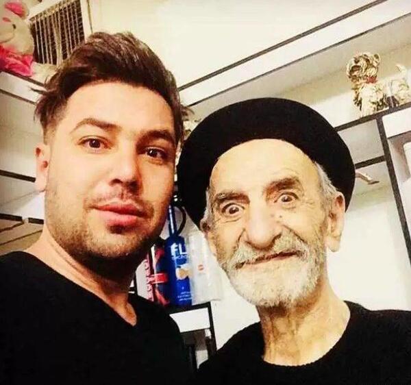 عکس احمد پور مخبر و همسرش