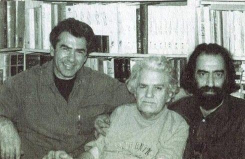 عکس احمد شاملو و همسرش آیدا