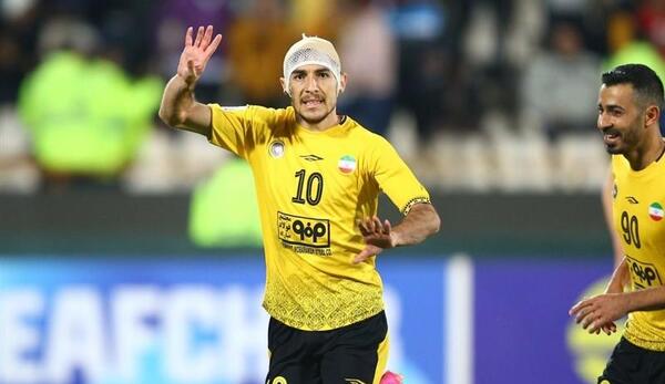 عکس فرشاد احمدزاده در سپاهان