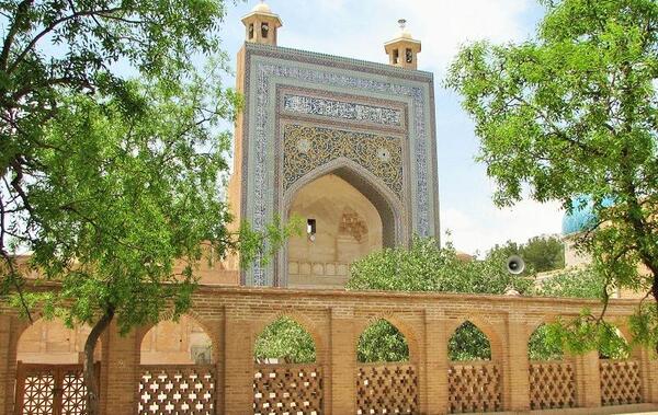 عکس مزار شیخ احمد جامی