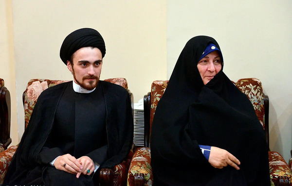 عکس مادر احمد تاتلیس
