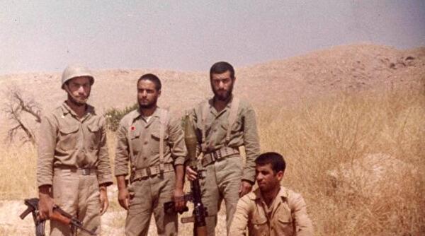 عکس از پادگان احمد بن موسی شیراز