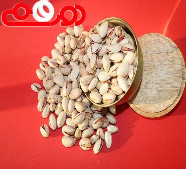 عکس پسته احمد آقایی