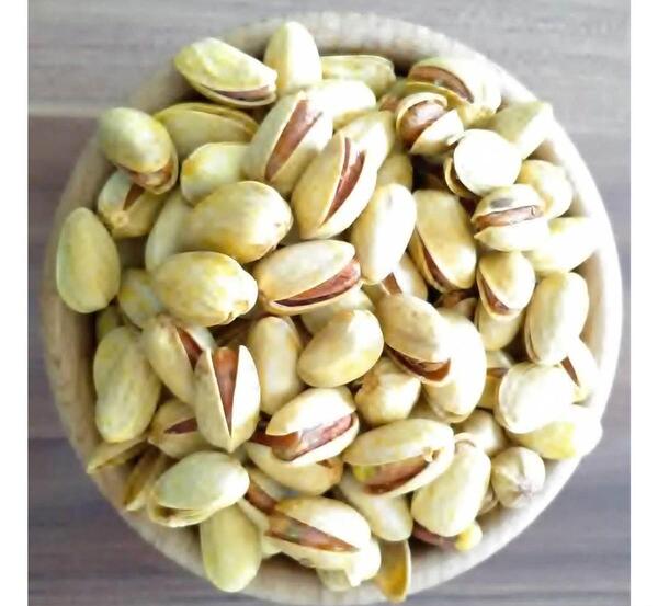 عکس پسته احمد آقایی