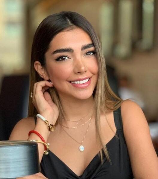 عکس اسرا در دویا دویا مدا